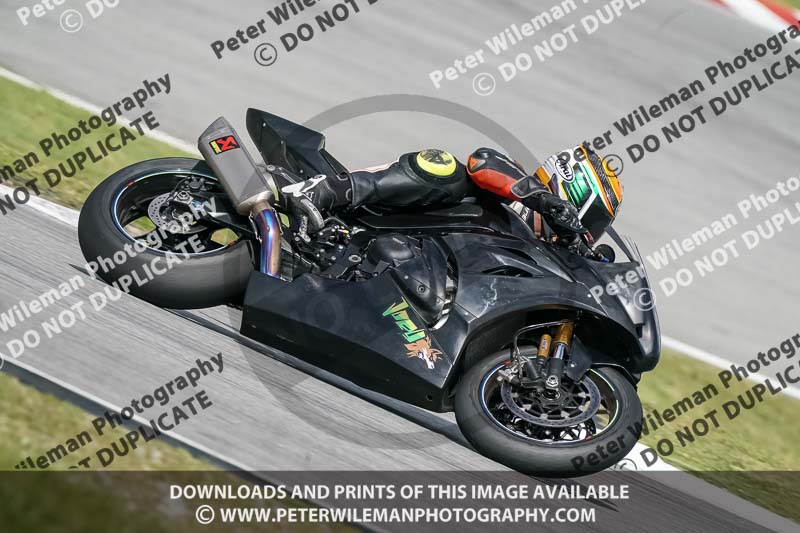 Sepang;event digital images;motorbikes;no limits;peter wileman photography;trackday;trackday digital images